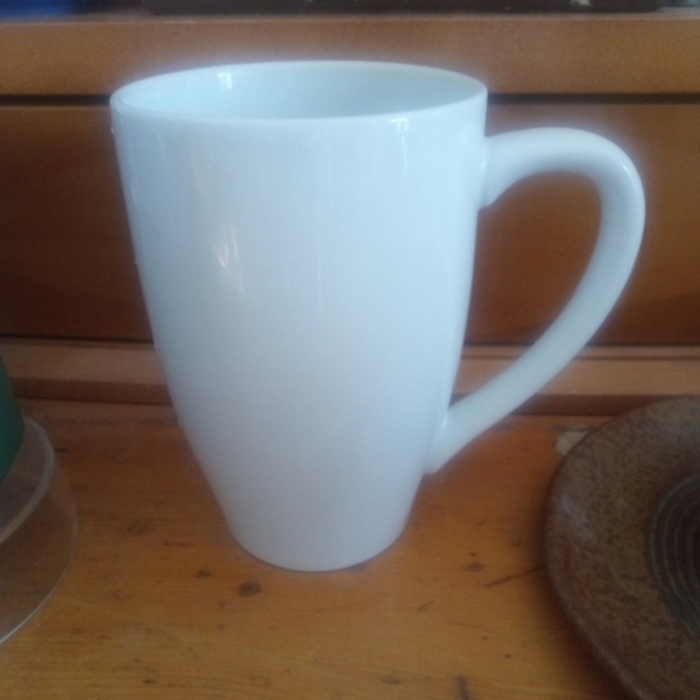 Pottery Barn Big White Coup Mug 20 Ounce